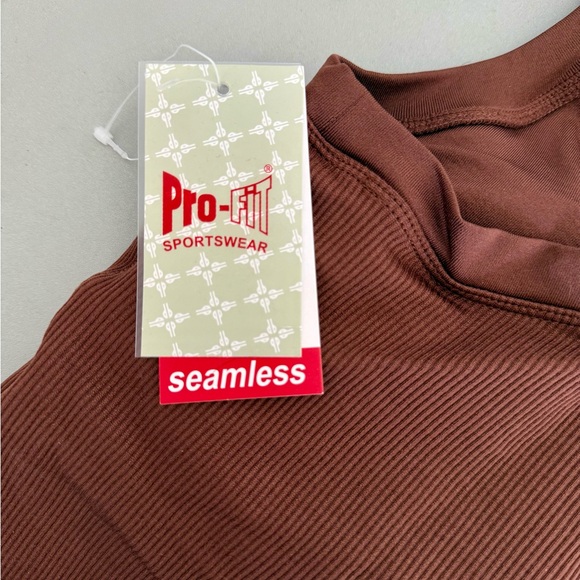 Brown Ribbed Tank Top - Picture 3 of 4